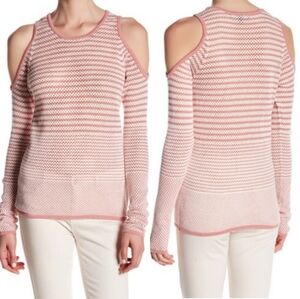 NWT Romeo & Juliet Couture Blush Pink and White Cold Shoulder Sweater (M)‎ #0587